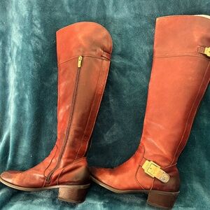 🤎 Vince Camuto Over-the-Knee Distressed Leather Boots 🤎